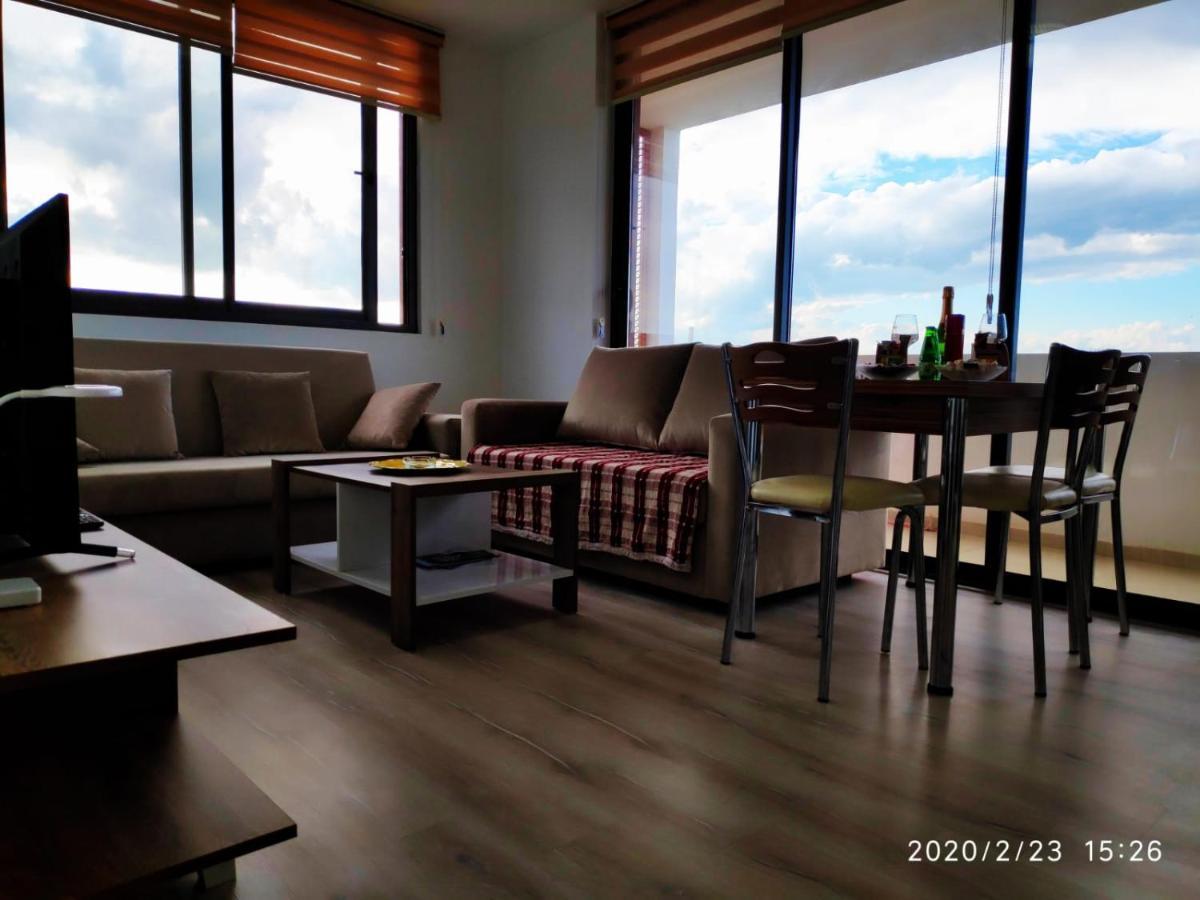 Uptown Holiday App & Pool Daily Rental Contactless Check In & Check Out 파마구스타 외부 사진